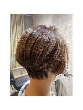 グラスバイネオリーブ 大倉山駅前店(grace by neolive) 髪質改善/アッシュカラー/ショートボブ/大人ショート/大倉山