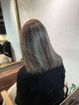 リバレッジ 広尾(Leverage)&nbsp;コントラストグレージュハイライト：Mao Shibasaki