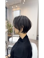 アルトル 池袋(altru) ◇大人可愛い30代40代50代白髪ぼかしショートボブくびれショート