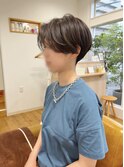 ハンサムショート。