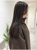 冬でも大人気のオリーブグレージュ