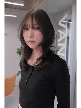 ヴァンシィー(VANCY) ハッシュカット/ミディアム/ハイレイヤー