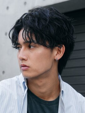 テン 心斎橋(tenn.) 心斎橋シャドウパーマメンズマッシュセンターパート緩め強め30代