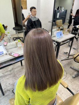 プライズ 所沢プロぺ通り店(prize) 韓国風◎ダブルカラーでつくる小顔レイヤーロング所沢