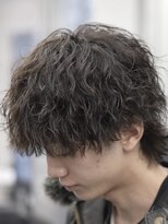 オーバル ジングウマエ(OVARL jingumae)&nbsp;縦落ちパーマツイストスパイラルシャドウパーマフェザーパーマ