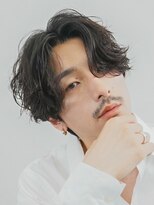 バイフィフス 原宿/表参道(by fifth)&nbsp;緩めニュアンスパーマフェザーパーマメンズセンターパートウルフ