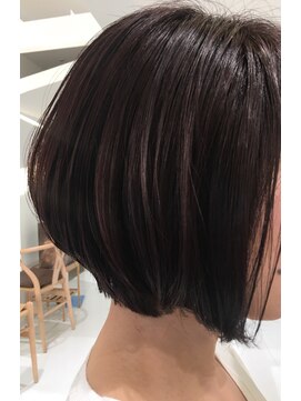 リラックスヘアーサロン ワッカ(Relax Hair Salon WAKKA) 前下りボブ