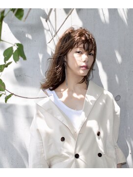 トゥ ルーチェ(tu.luce) 【中村】レイヤーミディアム