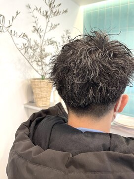 ロミーオム 本厚木(ROMMY. Homme) 短髪も◎ツイストパーマ