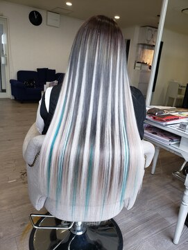 ヘアー アンド アイラッシュ エム(Hair EYELASH EX M) ターコイズブルー