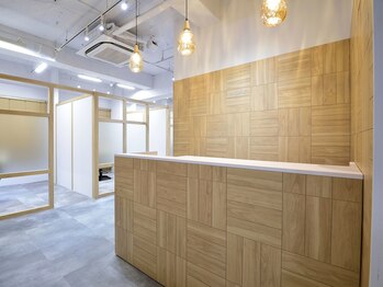 eight 【エイト】