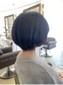 ショートボブ