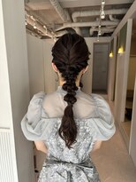 ムーム(Momb)&nbsp;編みおろしヘア