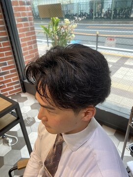 シェノン オム 梅田(CHAINON HOMME) フェザーパーマ