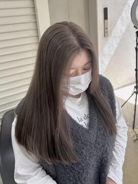 コモダ 神戸三宮(comoda) オリーブグレージュ