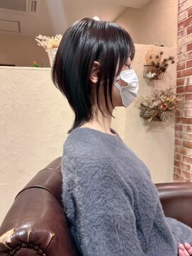 ルーリールー(Rulyru) 【京都・烏丸】 ナチュラルウルフ/レイヤー/軽め 【Rulyru】