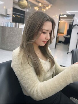 ヘアメイク アリープ(HAIR MAKE ALEAP) 透明感カーキアッシュ/ケアブリーチ/レイヤーカット