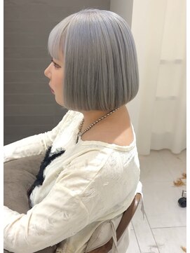 ナンバーセブン(N7) ホワイトシルバー