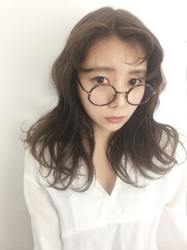 チクロヘアー(Ticro hair) ticro 大石　外国人風ゆるバング