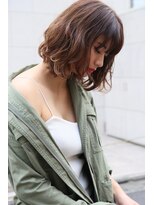 ロエナ(ROENA)&nbsp;20代30代40代50代デザインカラー暗めカラーグランマッシュ