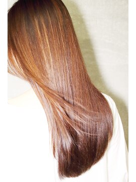 ウェイク ヘアー メイク(wake hair make) 乾かすだけ◎艶感ストレート×透明感美肌ナチュラルカラー