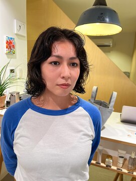 バッタ(Batta) 「KENTA」ゆるプードルパーマ×ボブで少し変化をつけれます◎