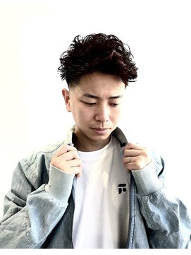 ザ マイルドクラブ(THE MILD CLUB) フェード ツーブロック アップバング スペインカール