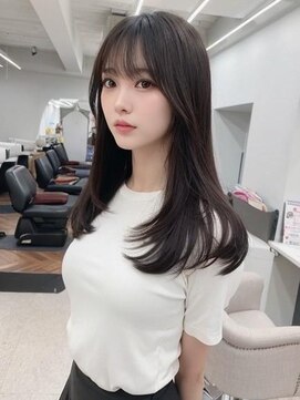 フォーカスジャパン(FOCUS JAPAN) 小顔外ハネミディアムアッシュ20代30代40代くびれミディ韓国ヘア