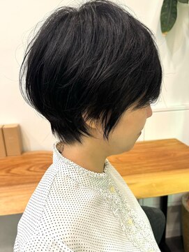 ビューエヒメ(VIEW EHIME) 小顔カットショートボブ大人可愛いアッシュオリーブ