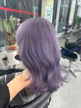 アルドーレフィエロ シンサイバシ(Ardore fiero shinsaibashi) ラベンダーグレージュ/ブリーチ２回/透明感カラー