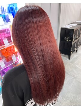 グロウ(GLOW) 山梨甲府美容室ブリーチ1回艶感ケラスターゼトリートメント