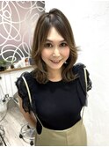 ◆顔周りレイヤーのハイライトミディアム◆