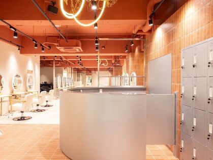 ヘアーアンドメイク ビス(HAIR&MAKE bis)の写真