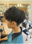 シャドウパーマ