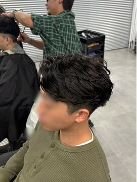 ガオプロデュースバイレボ(gao produced by revo) フェザーショート/フェザーパーマ/ニュアンスパーマ/ビジネス