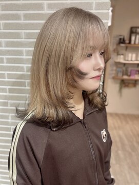 ニューヨークニューヨーク 三宮店(NYNY) レイヤーカット/デザインカラー/エンドカラー