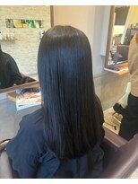 ミュミュ(mu-mu)&nbsp;ブラックカラー似合わせカット