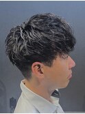 パーマ×ツーブロックスタイル