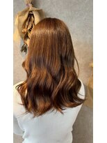 パーミル ヘア クマモト(permille ‰ hair Kumamoto)&nbsp;ブラウン×巻き髪