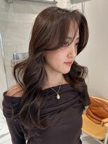 ピークアブー 原宿ハラカド(PEEK-A-BOO) 韓国風くびれレイヤー、くびれミディ、顔まわりレイヤー