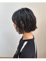 フラット(flat)&nbsp;10代コンパクトボブ