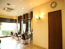 マルルゥ ビー ヘアー(MAURURU b.hair)の雰囲気（髪も心も癒されて♪毎日のキレイはココから！！）