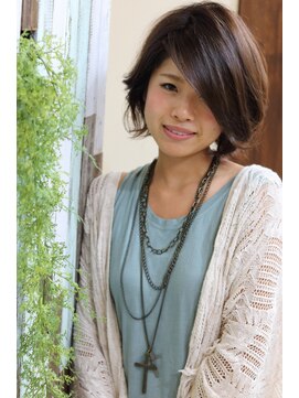 ヌードカラー(NUDE COLOR) 『NUDE COLOR』大人かわいいミディーボブ