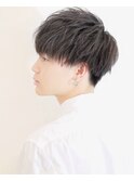 黒髪　刈り上げ　マッシュ　ナチュラルマッシュ　メンズパーマ
