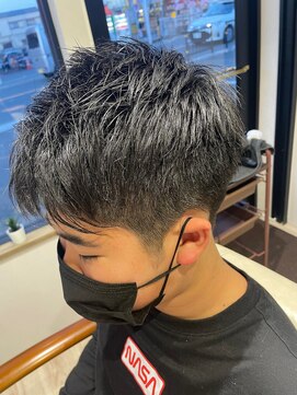 ラヴィエール(Laviere) 刈り上げショートスタイル