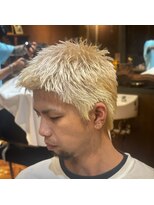 エルエー 近江八幡店(L.A)&nbsp;店長【椛島】刈り上げないベリーショート×ブロンドカラー