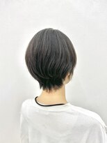 シロ&nbsp;髪質改善/大人可愛い/水素カラー/水素縮毛矯正/ショートボブ