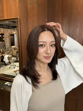 クラン バイ ナチュラル(clan by Natural) レイヤーカット/顔周りレイヤー/骨格補正/小顔効果/韓国レイヤー