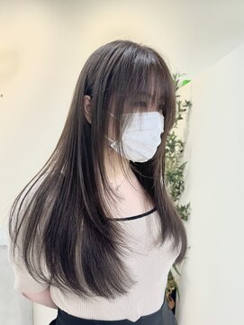 ユニ 江坂(Uni.) 20代30代40代 レイヤーカット 縮毛矯正 髪質改善