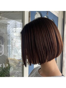 ジジ ヘアワークス(gigi hair works) ぱつんとミニボブ　@saki.kn__